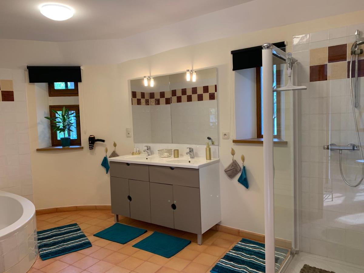La Voutee 5 Epis Avec Bain Finlandais Prive Au Manoir Du Charme Gorges Du Tarn Acomodação com café da manhã Quezac  Exterior foto