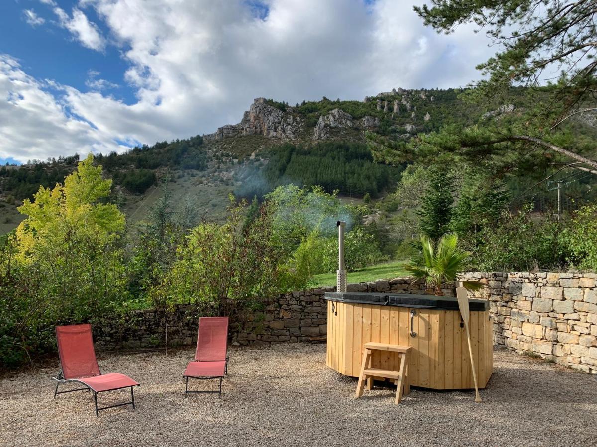 La Voutee 5 Epis Avec Bain Finlandais Prive Au Manoir Du Charme Gorges Du Tarn Acomodação com café da manhã Quezac  Exterior foto