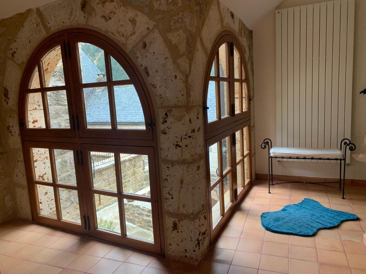 La Voutee 5 Epis Avec Bain Finlandais Prive Au Manoir Du Charme Gorges Du Tarn Acomodação com café da manhã Quezac  Exterior foto
